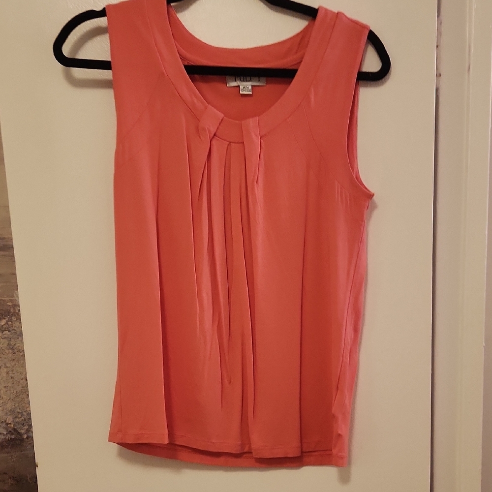 Puli Sleeveless Coral Blouse